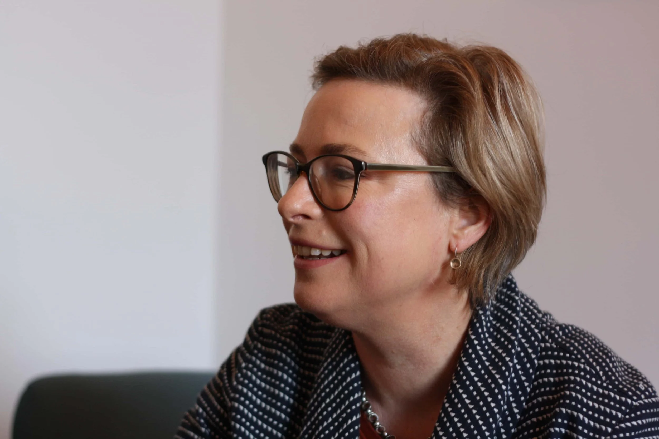 Lucinda Broad — Speech and Language Therapist